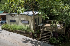 Big Dawg Sleeps 6+ Full Bath